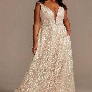 Galina Signature Geometric Wedding Dress Size 18